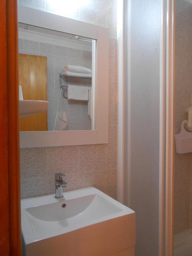 Standard Double Room Fan