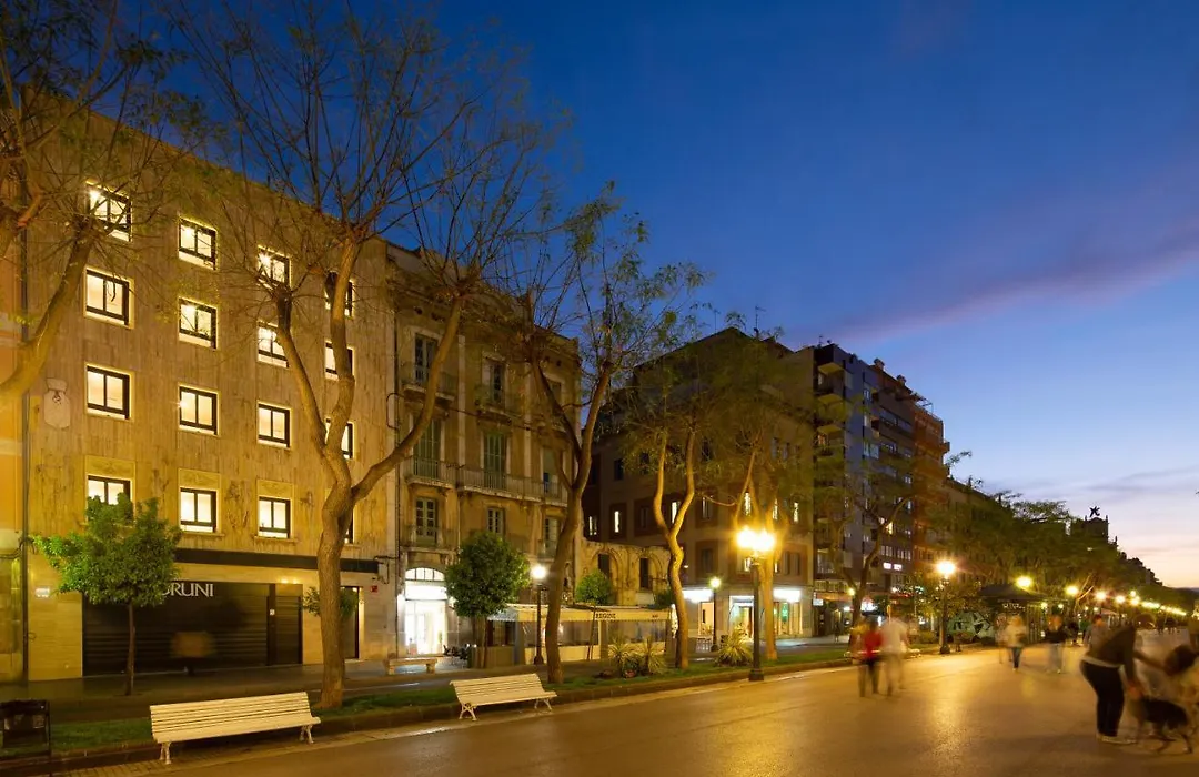 Tgna Rambla 68-1